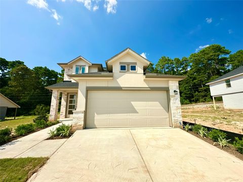 Photo of 12187 Ridge Top Drive, Conroe, TX 77304 (MLS # 64900894)