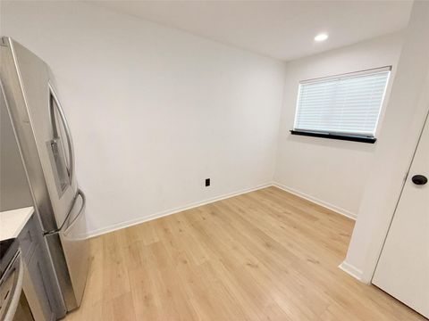 Tiny photo for 9090 S Braeswood Boulevard #115, Houston, TX 77074 (MLS # 39027732)