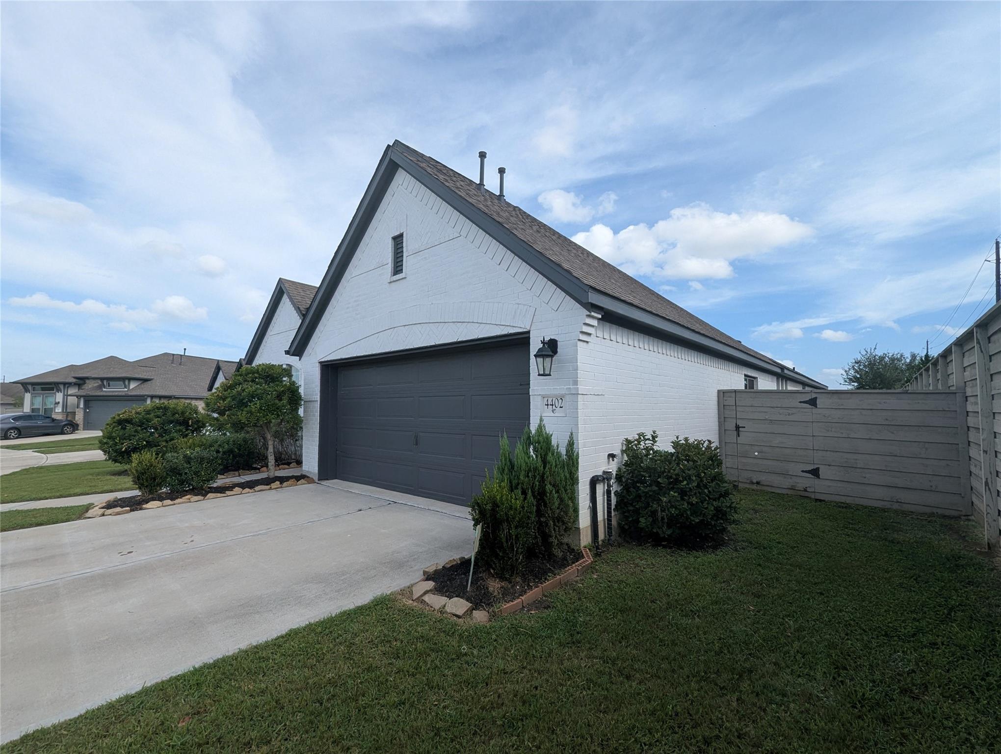 4402 Stone Ridge Lane