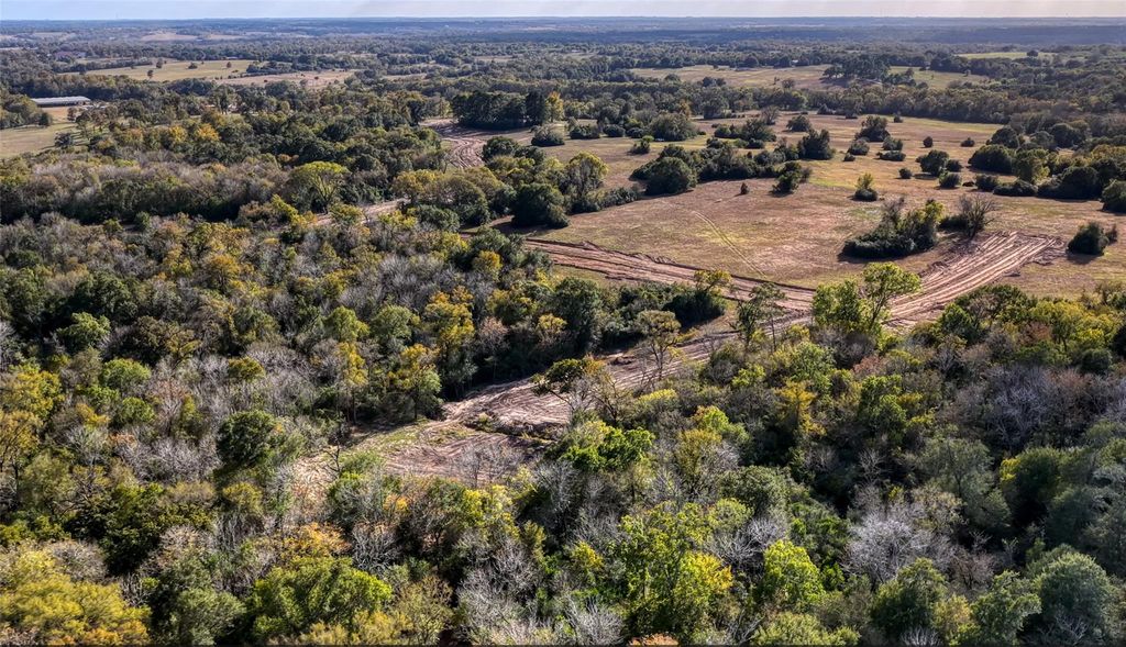 Photo of 7 Windmill Ridge, Brenham, TX 77833 (MLS # 4729512)