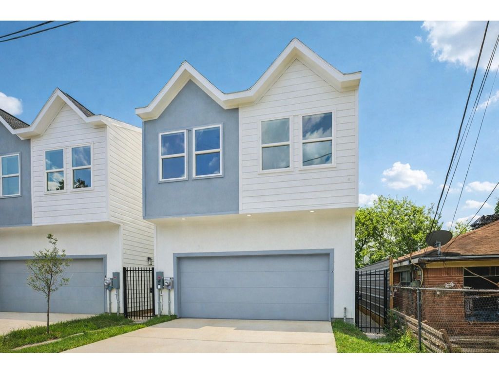 Photo of 3514 Goodhope Street #F, Houston, TX 77021 (MLS # 76103848)