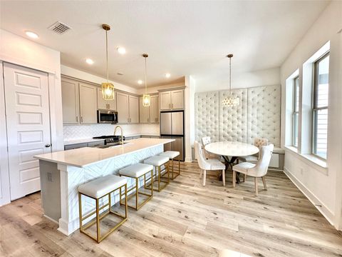 10953 Keaton Landing Drive Houston TX 77043