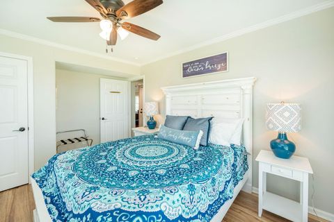 Tiny photo for 18115 Shaman Drive, Galveston, TX 77554 (MLS # 59509996)