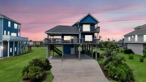 Photo of 18115 Shaman Drive, Galveston, TX 77554 (MLS # 59509996)
