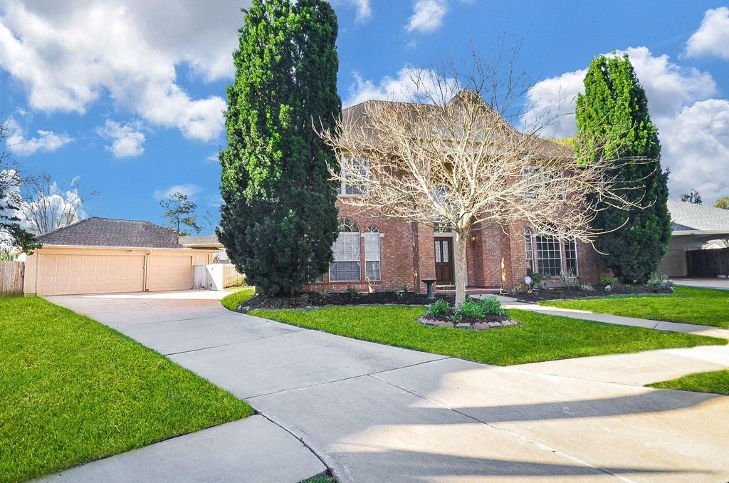 Photo of 1806 Lowell Court, Katy, TX 77494 (MLS # 8114930)