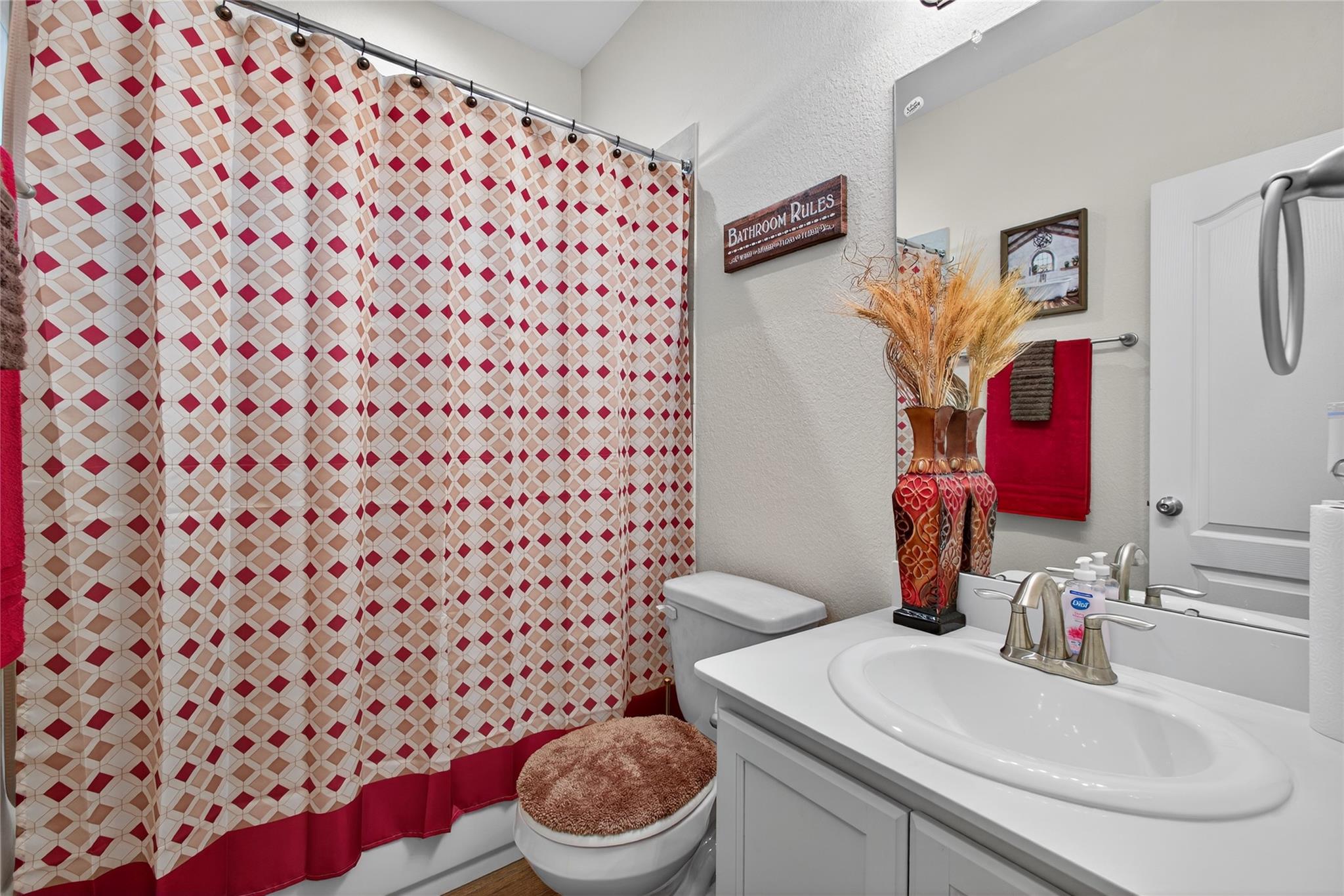 654 W Linnwood Drive