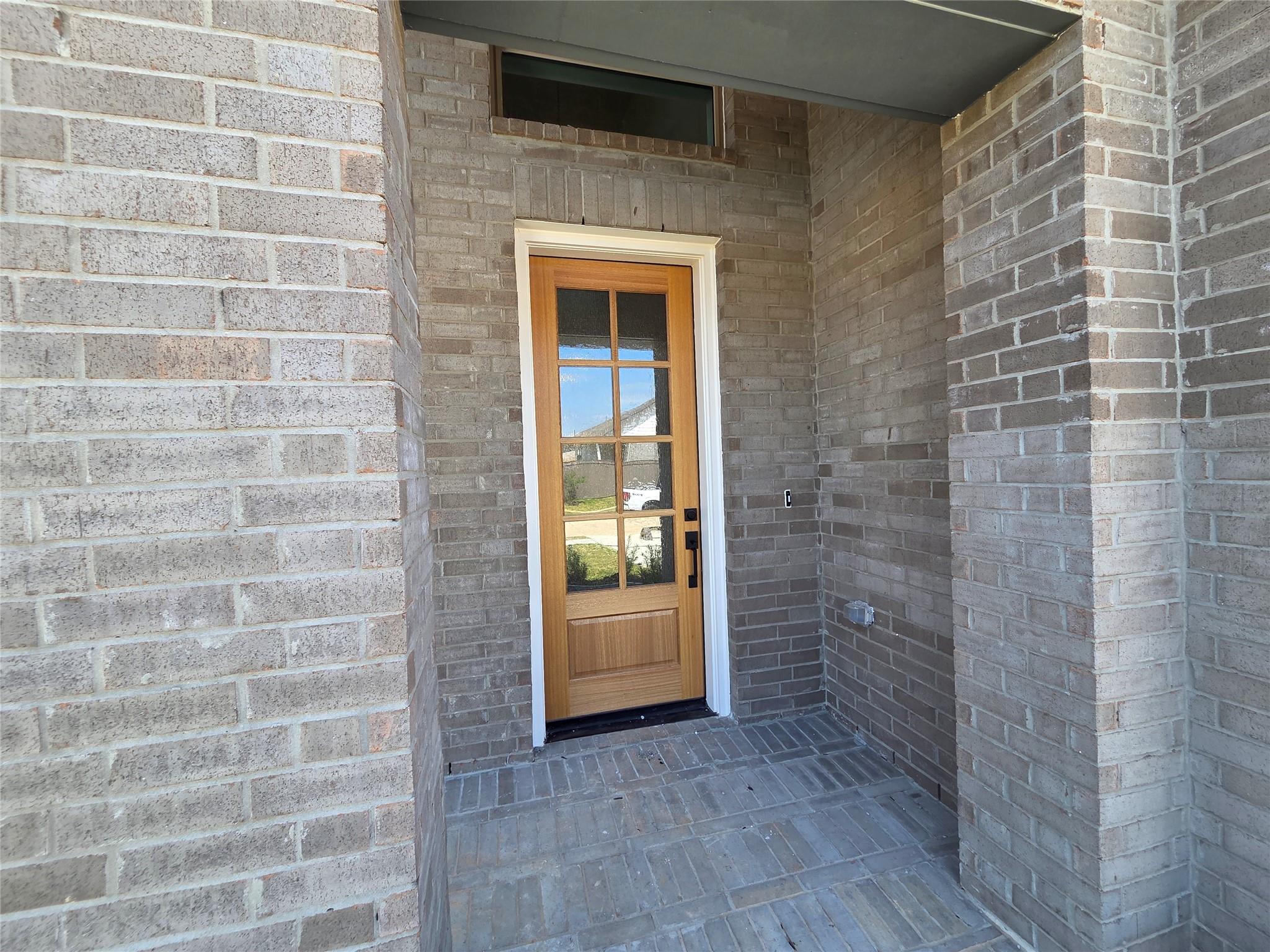 21619 Foxes Trove Trail