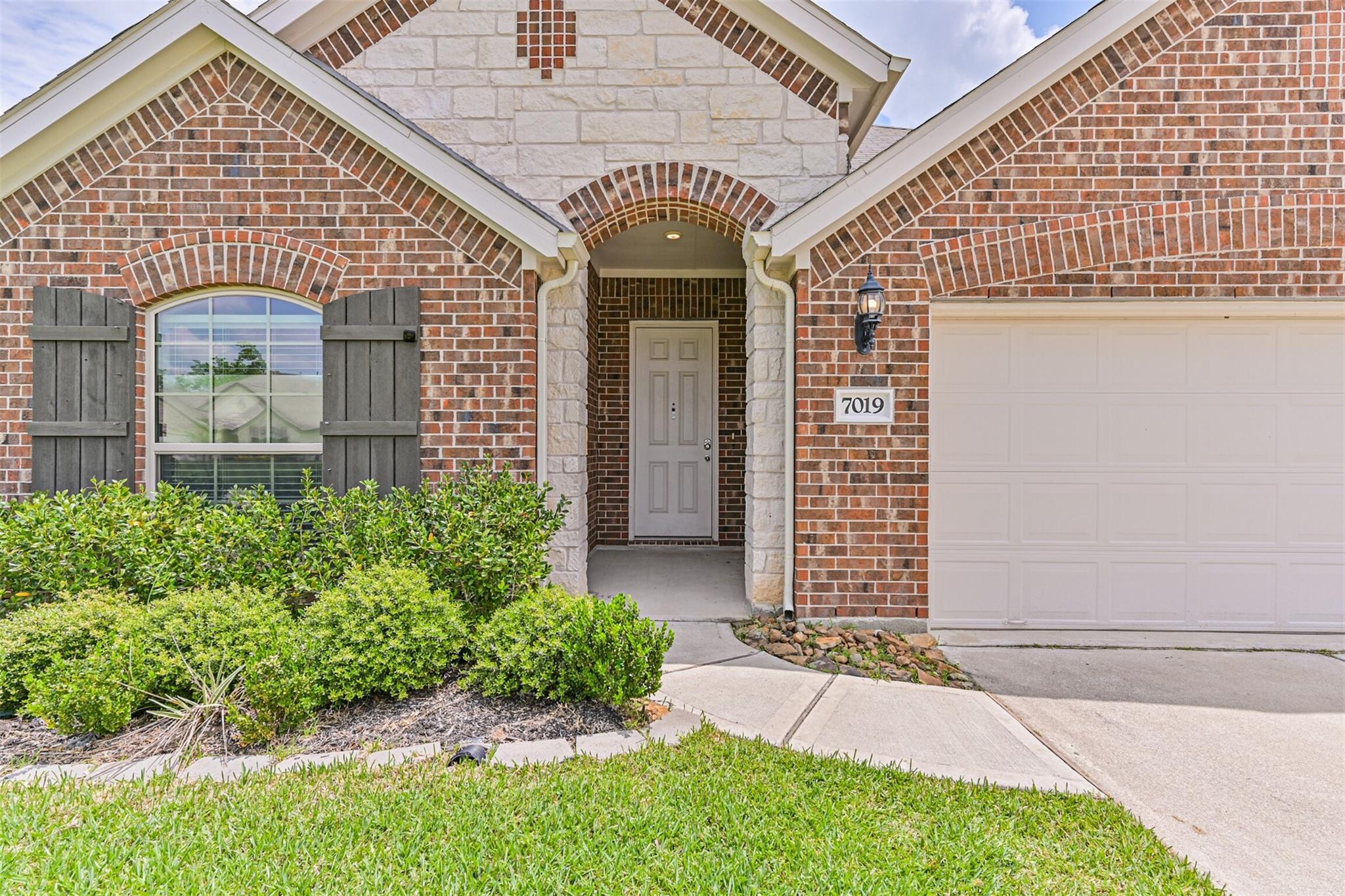 7019 Terra Drive