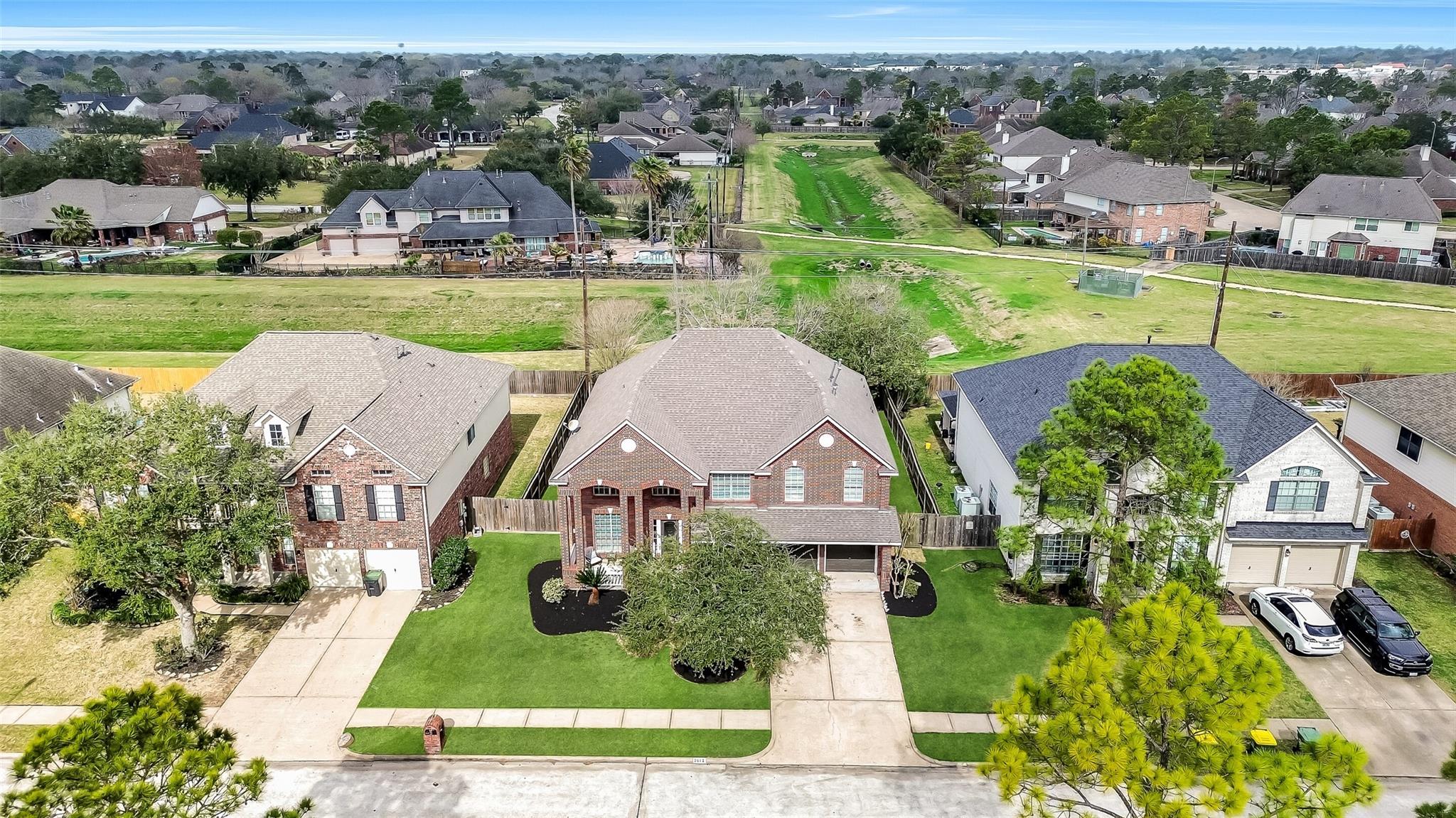 3612 W Pine Orchard Drive