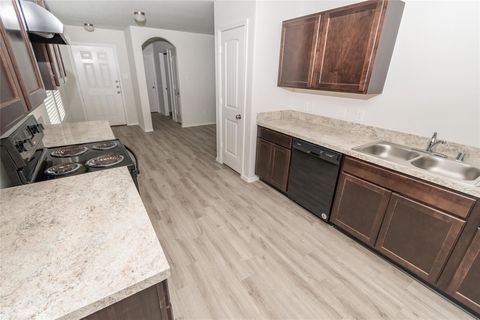 Photo of 17347 Desmond Street, Humble, TX 77346 (MLS # 62719786) Photo of 17347 Desmond Street, Humble, TX 77346 (MLS # 62719786)