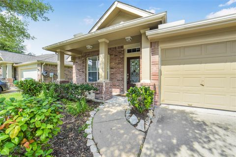 Photo of 13715 Cypresswood Crossing Boulevard, Houston, TX 77070 (MLS # 49542690)