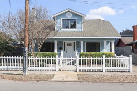 3006 Houston Avenue Houston TX 77009