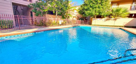 Photo of 2125 Augusta Drive #10, Houston, TX 77057 (MLS # 17613372)