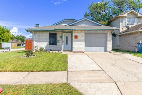 Photo of 918 Littleport Lane, Channelview, TX 77530 (MLS # 47404486) Photo of 918 Littleport Lane, Channelview, TX 77530 (MLS # 47404486)