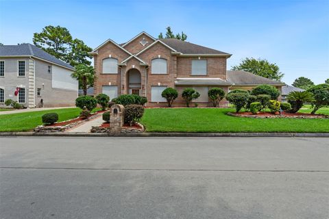 Photo of 18714 Aquatic Drive, Humble, TX 77346 (MLS # 19719854)