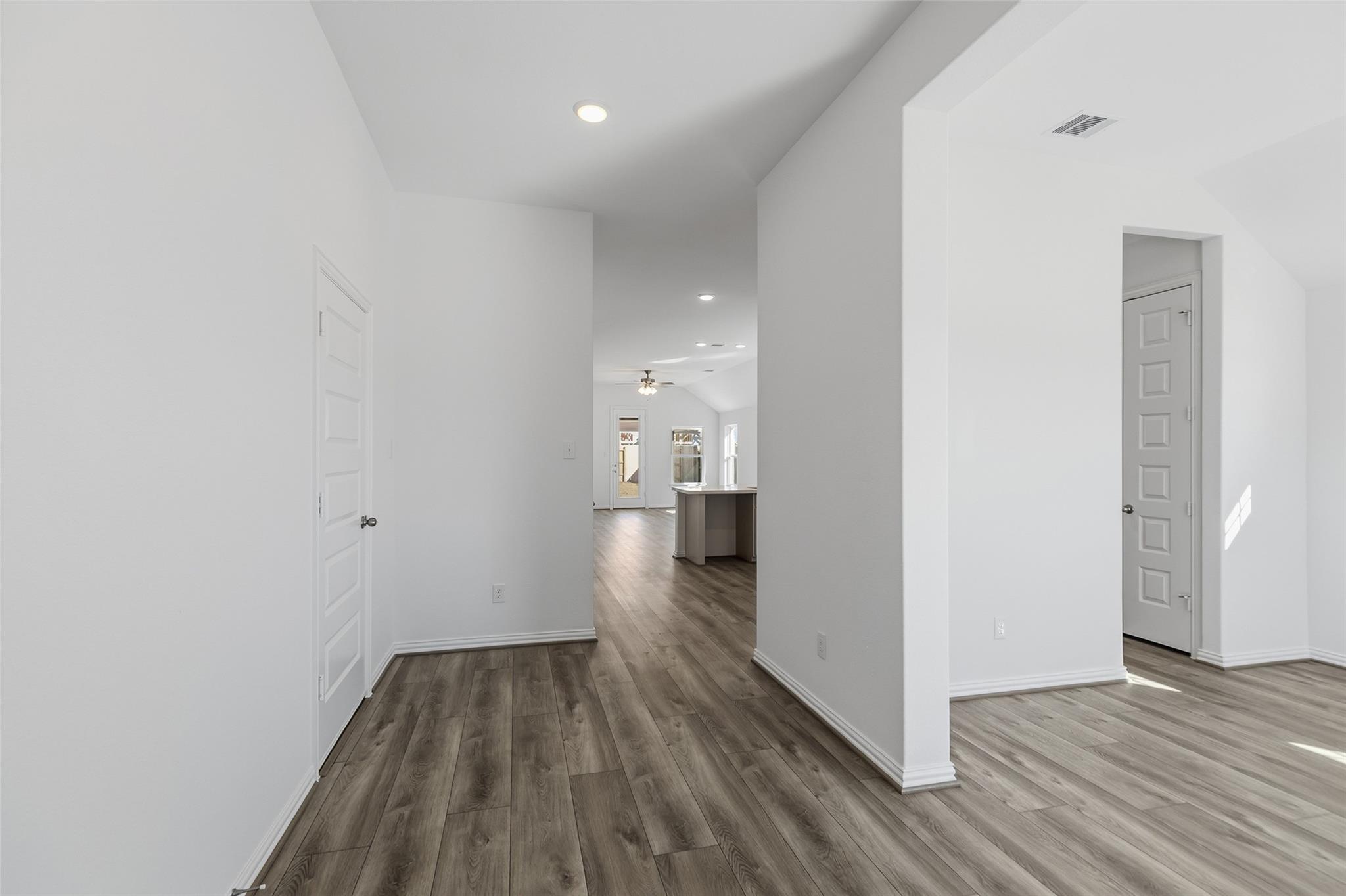 31006 Lake Lila Trail