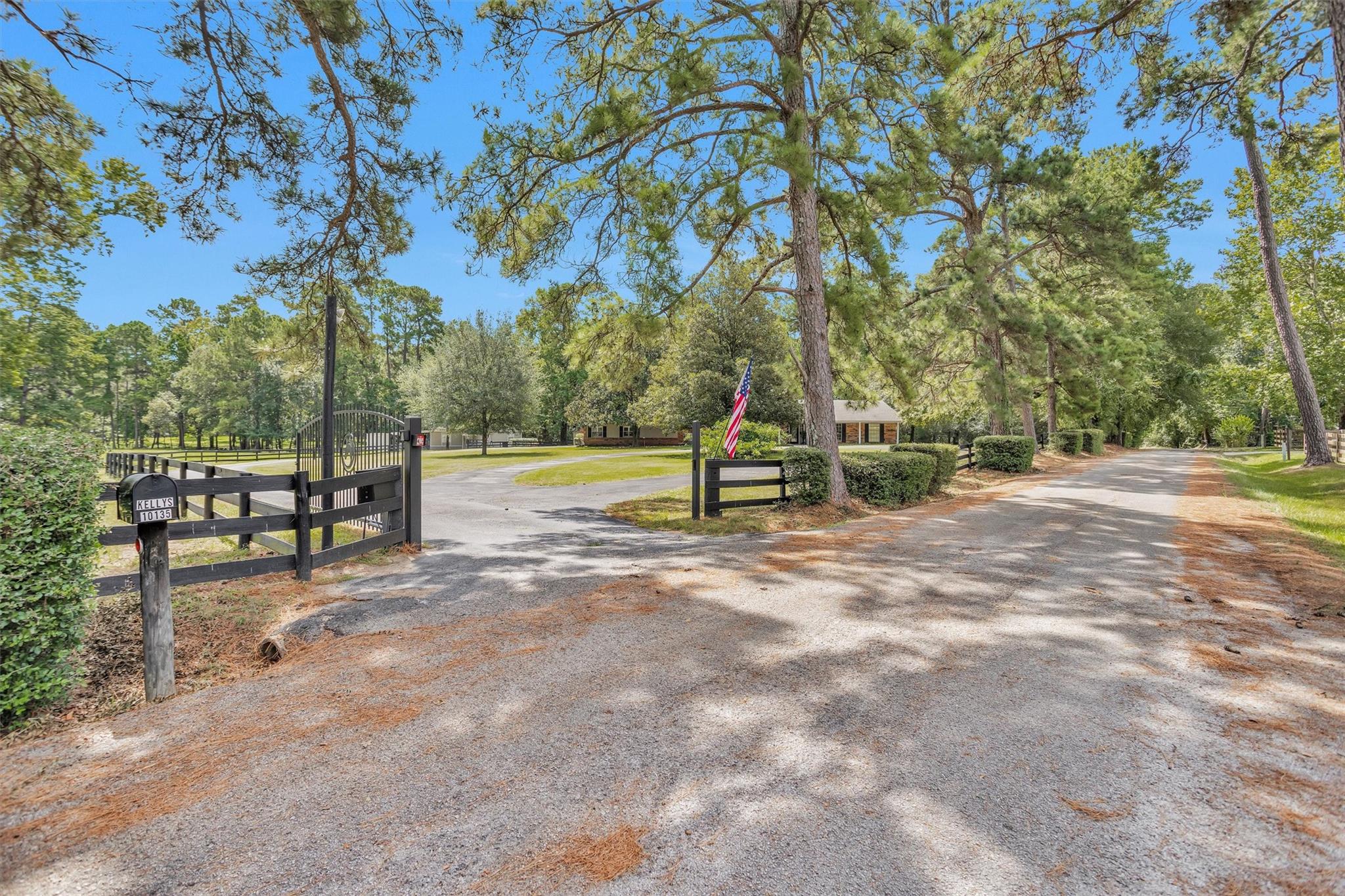 10135 Wahrenberger Road