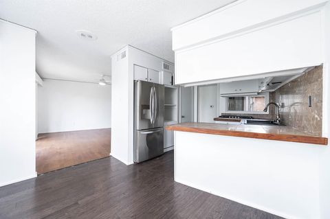 Photo of 8211 Katy Freeway #10, Houston, TX 77024 (MLS # 97540313)