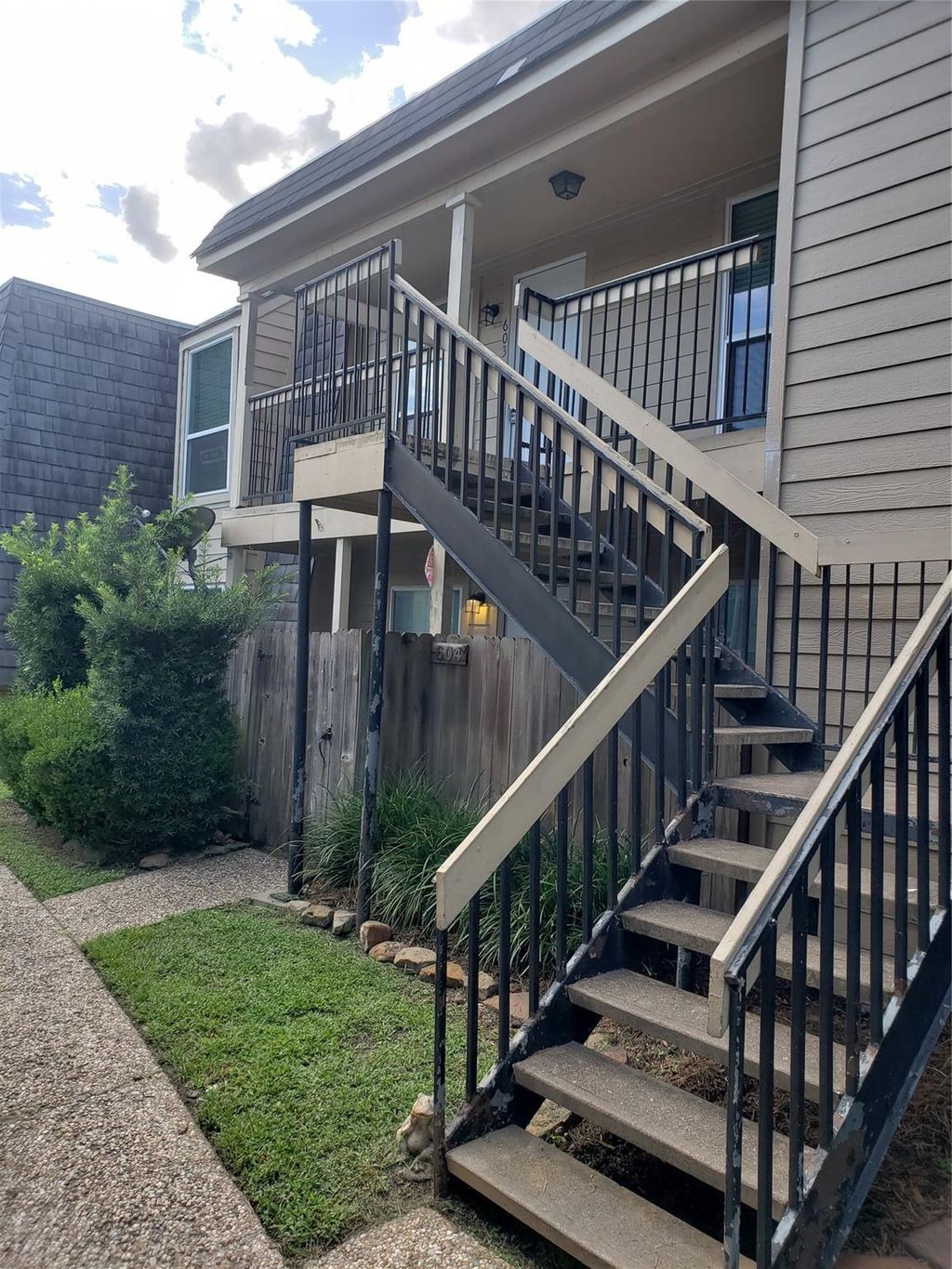 Photo of 16120 Stuebner Airline Road #603, Spring, TX 77379 (MLS # 40841619)