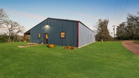 Photo of 969 Private Road 7054, Gause, TX 77857 (MLS # 32305279)