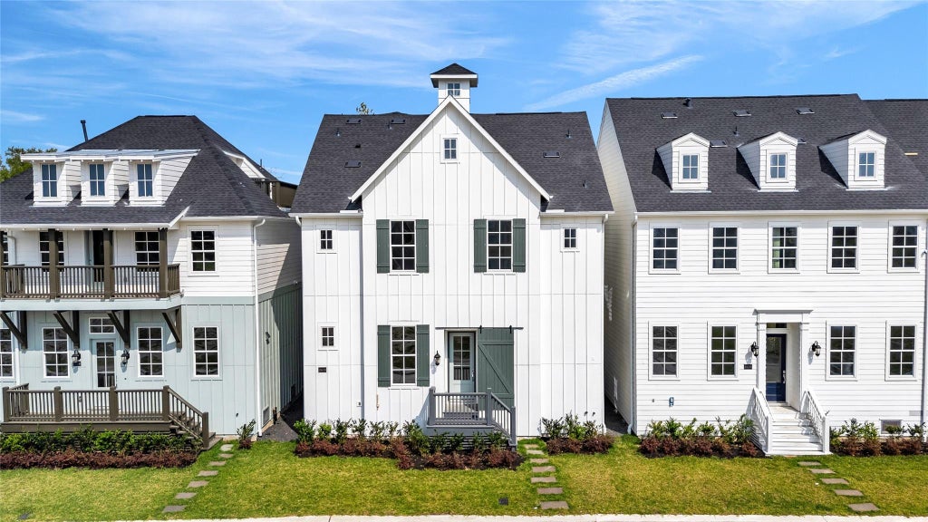 Photo of 2618 Lake Kolbe Lane, Houston, TX 77080 (MLS # 75843249)