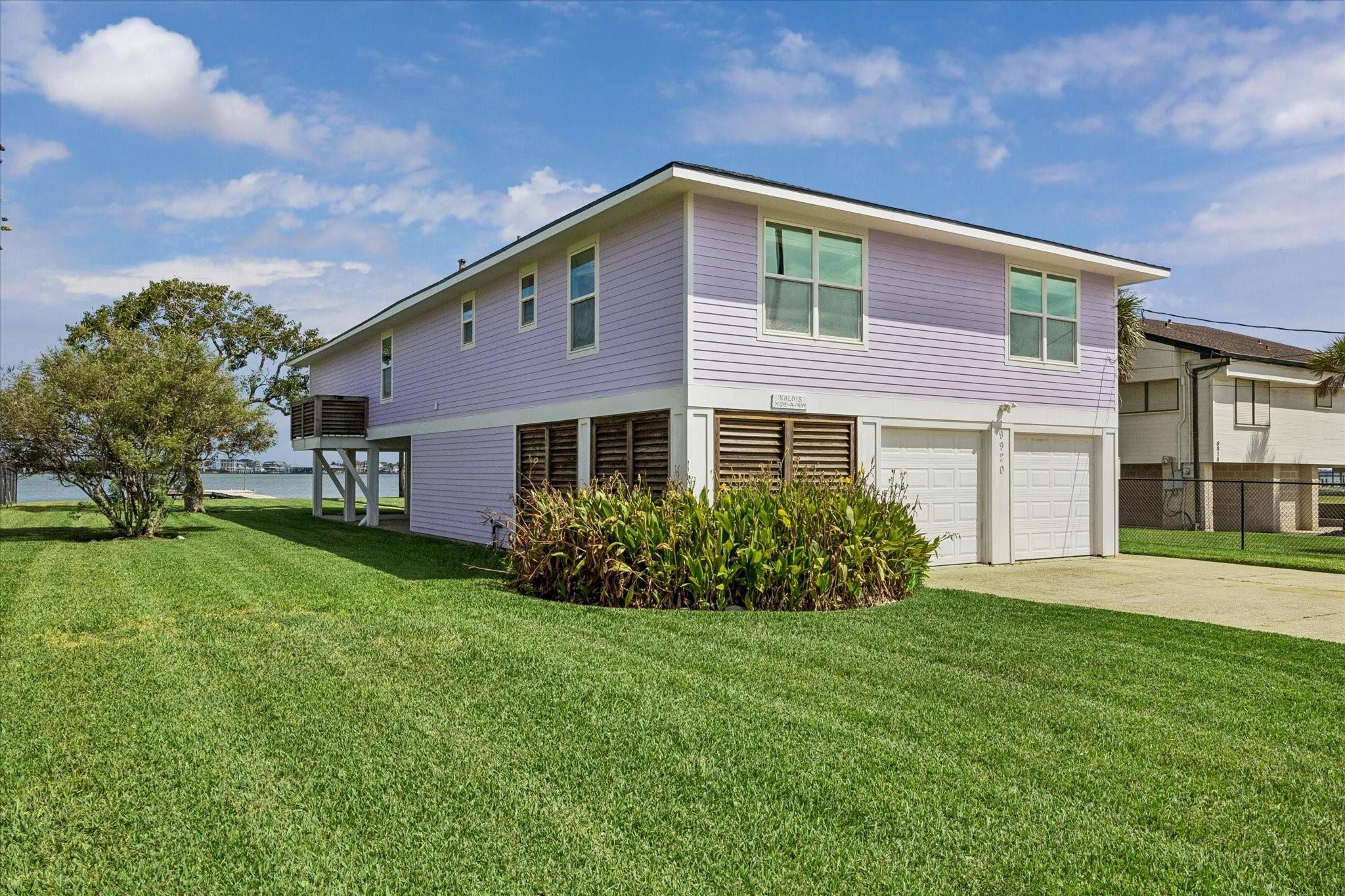 9920 Airways Lane