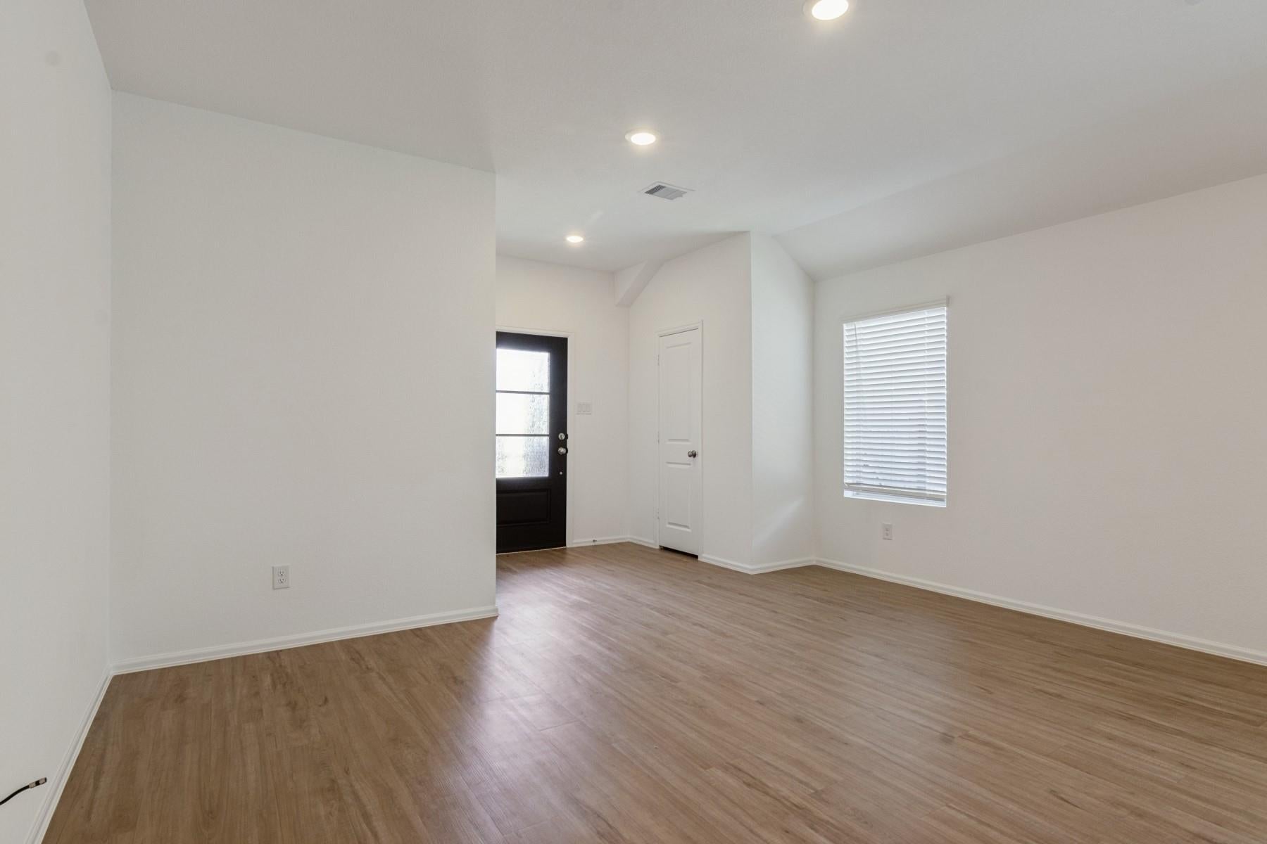 1950 Barrett Gables Drive