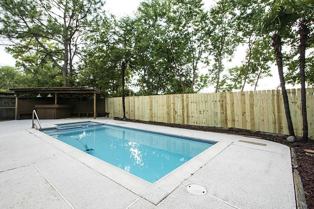 1618 Westhurst Lane