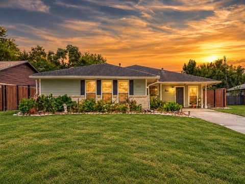 Photo of 115 S Yaupon Street, Lake Jackson, TX 77566 (MLS # 65692022)