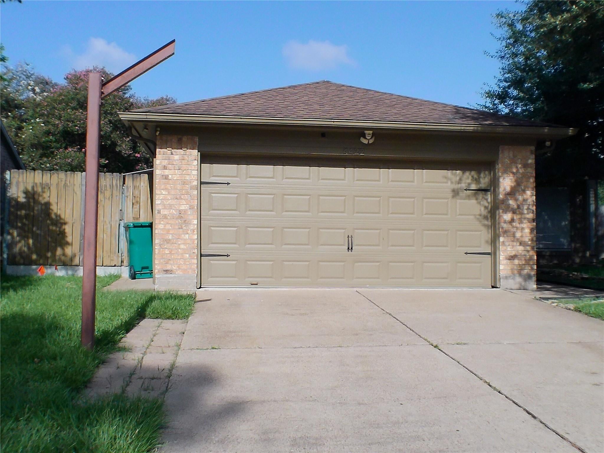 4422 Haiti Lane