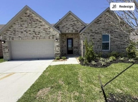 Homes For Sale - 1302 W Shepard Drive<br/> Dayton, TX 77535