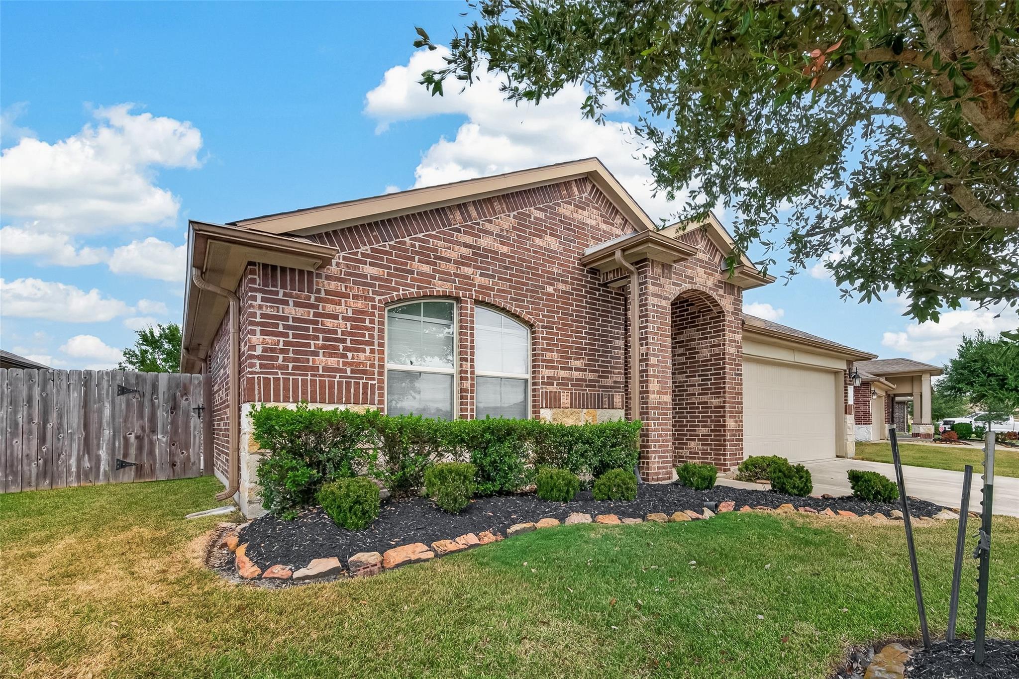 2822 Canadian Goose Lane