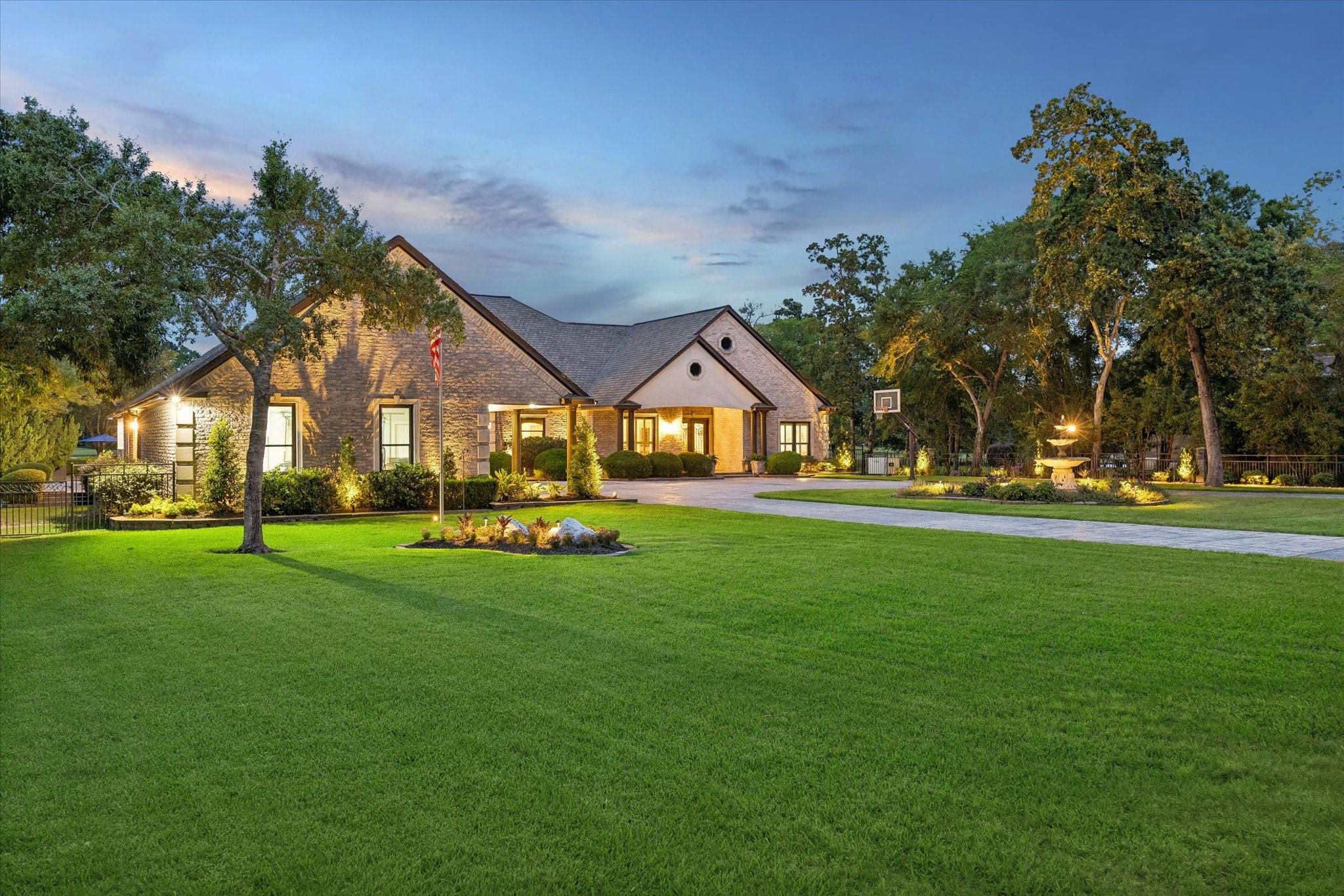 9426 Deer Path Lane