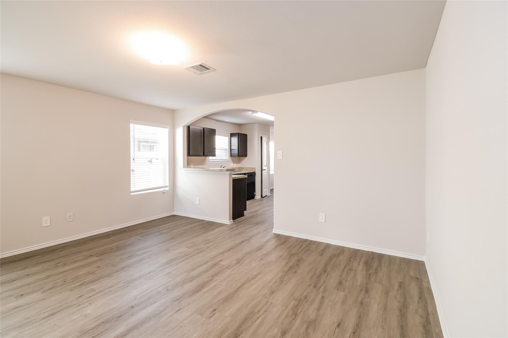 4818 Banyan Tree Trail