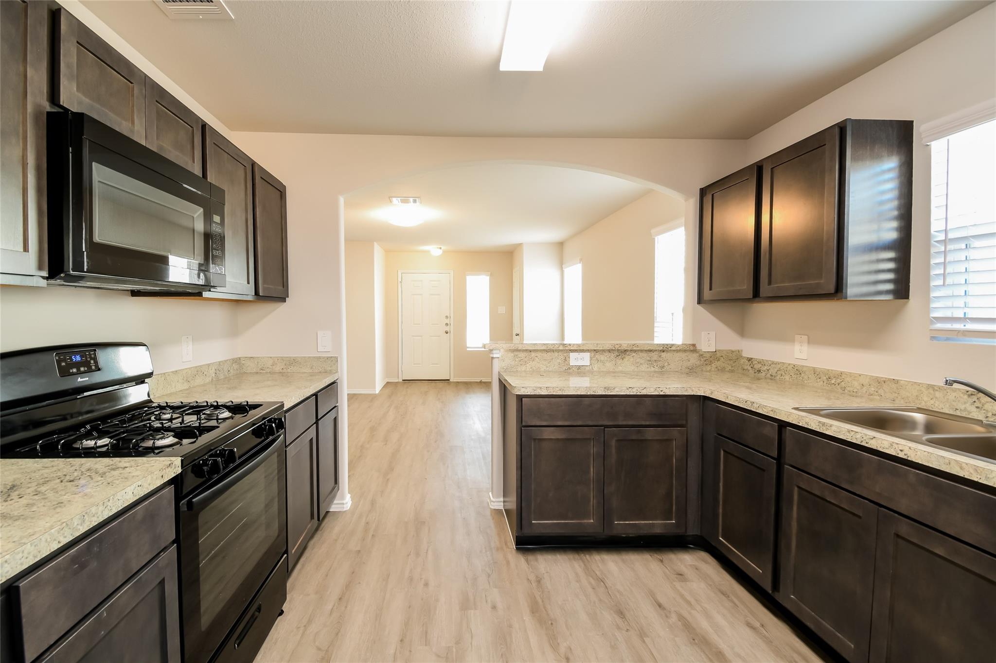 4818 Banyan Tree Trail