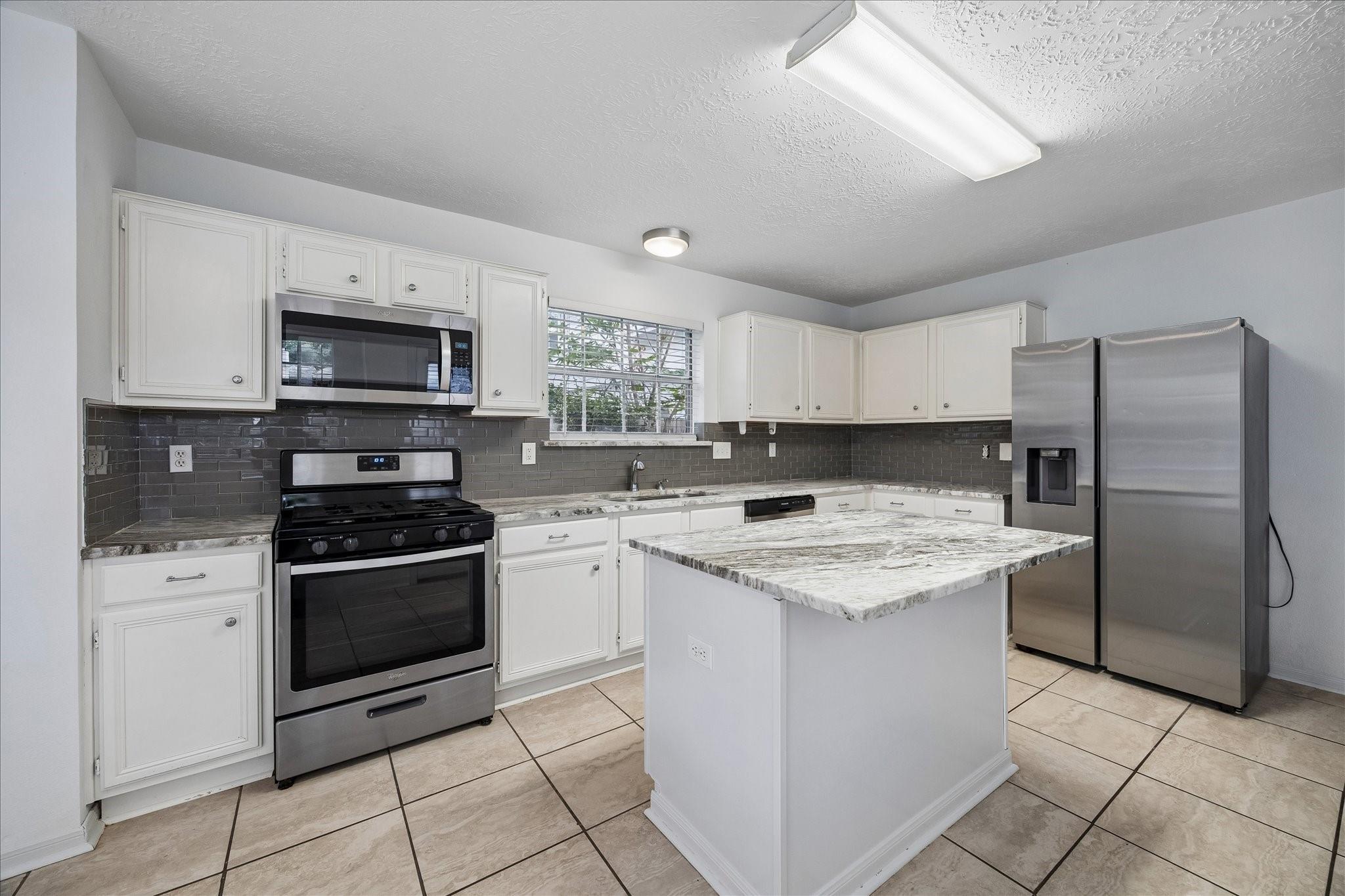 15110 Red Cedar Cove Lane