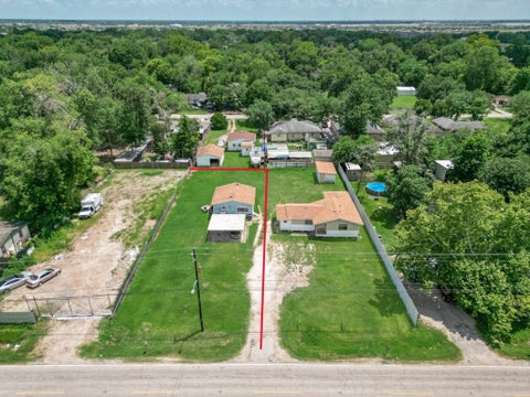 Homes For Sale - 3610 Almeda Genoa Road<br/> Houston, TX 77047