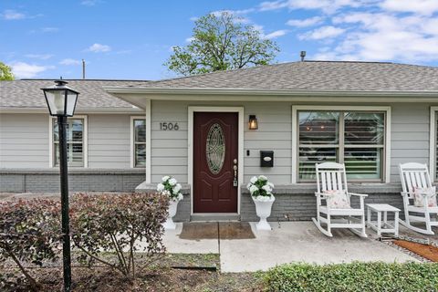 Photo of 1506 Freedonia Drive, Houston, TX 77055 (MLS # 20626638)