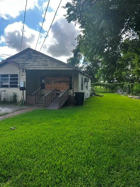 Photo of 7214 Schuller Road, Houston, TX 77093 (MLS # 31153043)