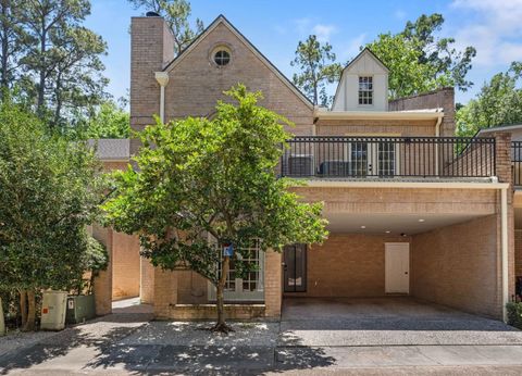 Photo of 201 Vanderpool Lane #137, Houston, TX 77024 (MLS # 62290435)