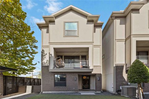 Photo of 4235 Allen Street, Houston, TX 77007 (MLS # 40652659)