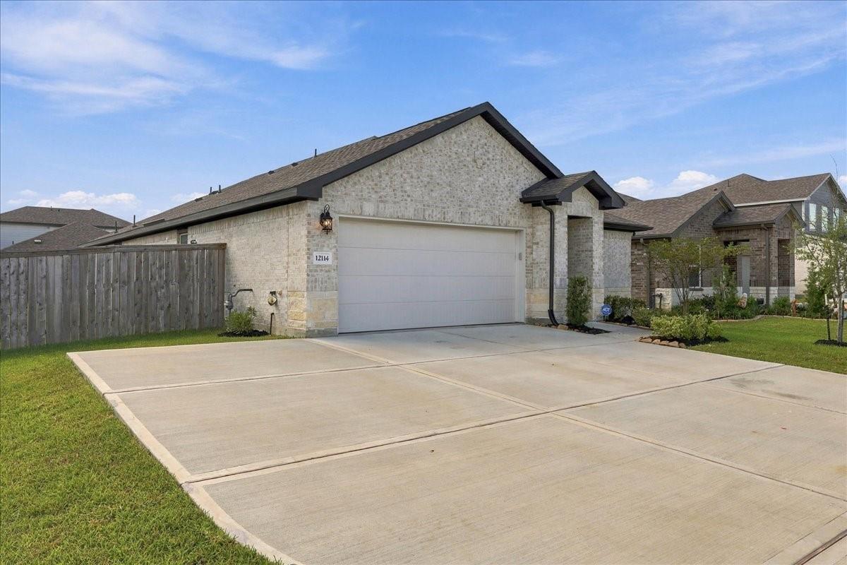 12114 Rushing Ridge Drive