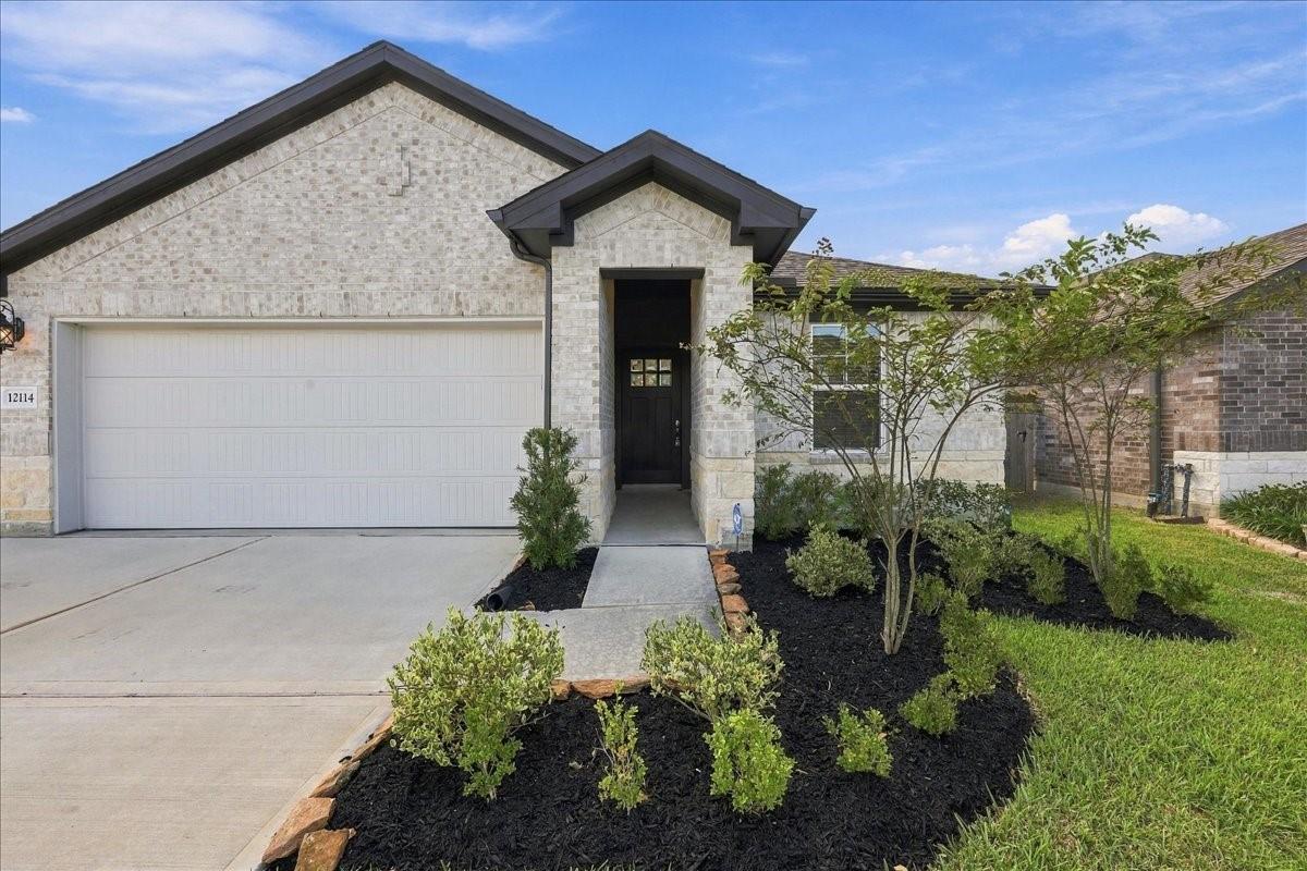 12114 Rushing Ridge Drive