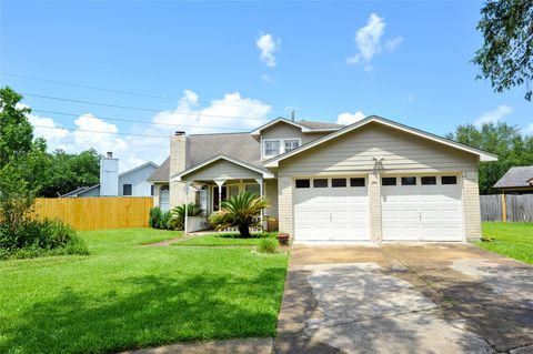 Photo of 3202 Kempwood Drive, Sugar Land, TX 77479 (MLS # 51529539)