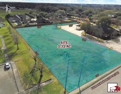Vacant Land For Sale - 910 Fairmont Parkway<br/> Pasadena, TX 77504