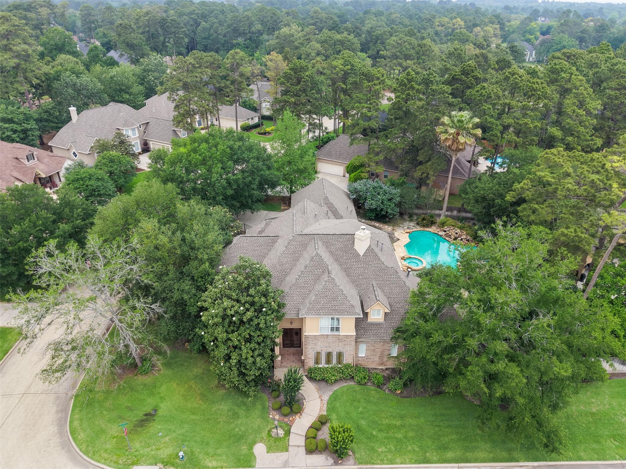 21 Wedgewood Drive W