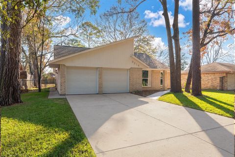 Tiny photo for 9214 Woodland Oaks Drive, Houston, TX 77040 (MLS # 93296971)