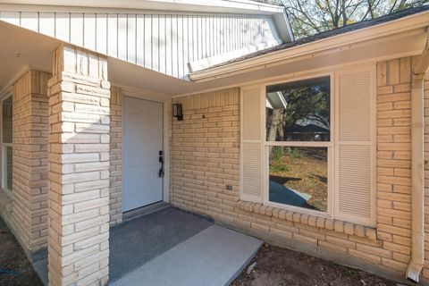 Tiny photo for 9214 Woodland Oaks Drive, Houston, TX 77040 (MLS # 93296971)