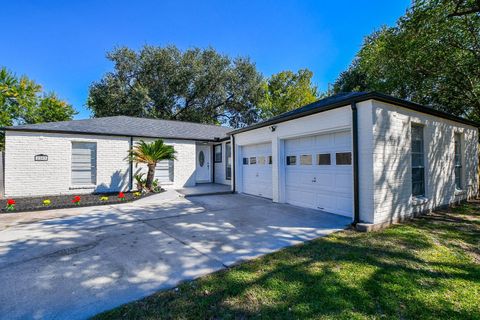 Photo of 2203 Holly Knoll Street, Houston, TX 77077 (MLS # 23437147)