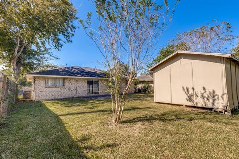 Tiny photo for 14907 Nuwood Lane, Houston, TX 77053 (MLS # 89580154)